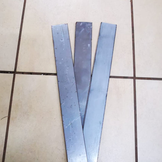 1095 3.5mm x 49mm x 1000mm