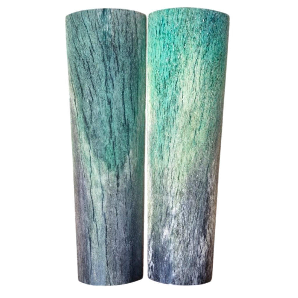 Giraffe Bone Dyed 10x30x125mm (Size5)